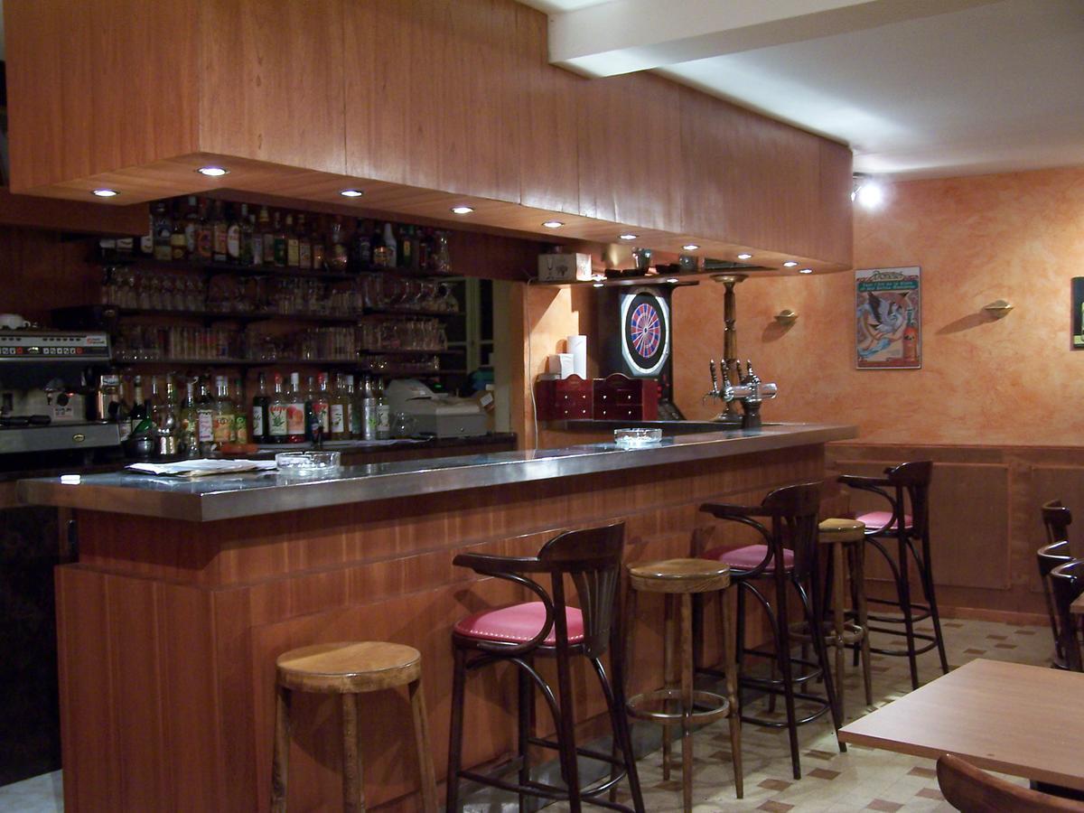 Hotel De La Pomme D'Or Bar-sur-Aube Exteriör bild